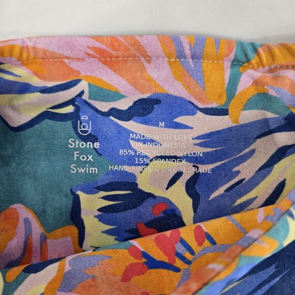 Stone Fox Swim Revolve Women's Size Medium River Bottom Tropical Lily NWT - Picture 3 of 6